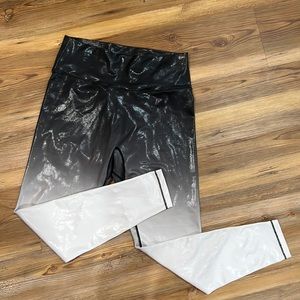 BuffBunny Leggings XL